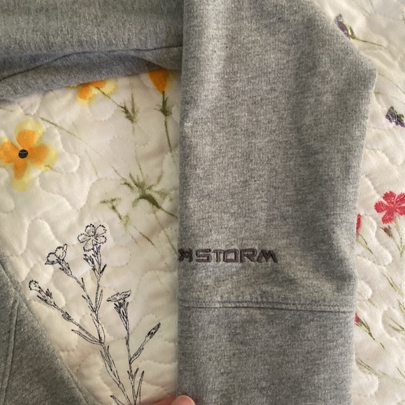 under armour grey hooded zip-up - Picture 4 of 5